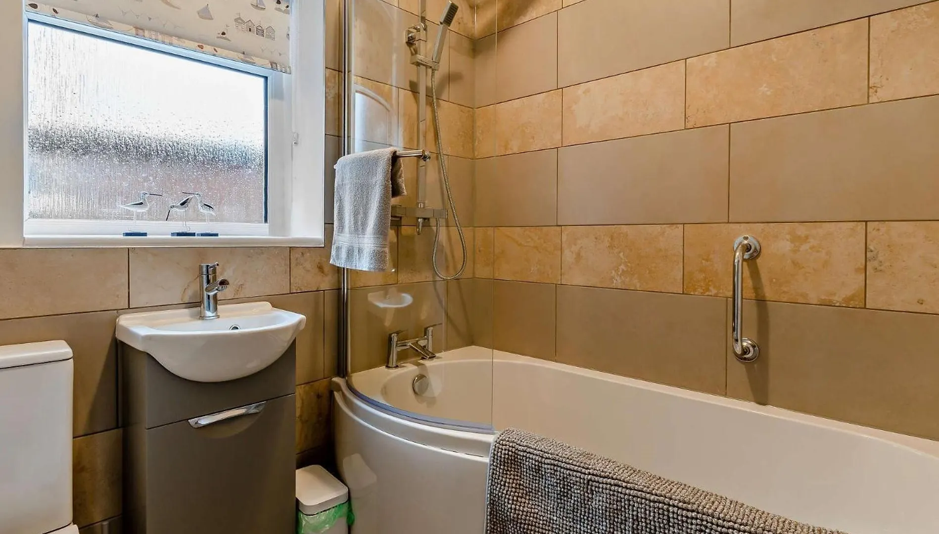 Holiday home 5 Bed In Scarborough 93438 Villa
